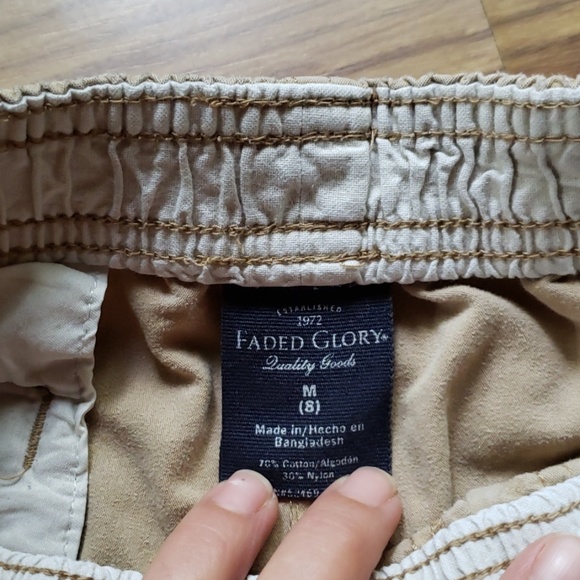 Shorts - Picture 3 of 3